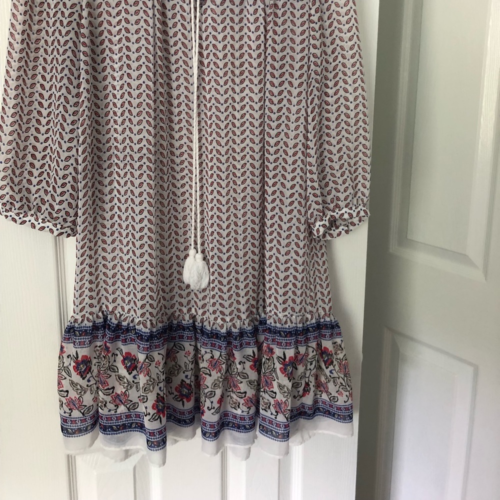 Dress - Picture 3 of 3